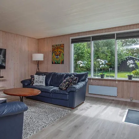 7 Person Holiday In V Ggerl Se * Bøtø By